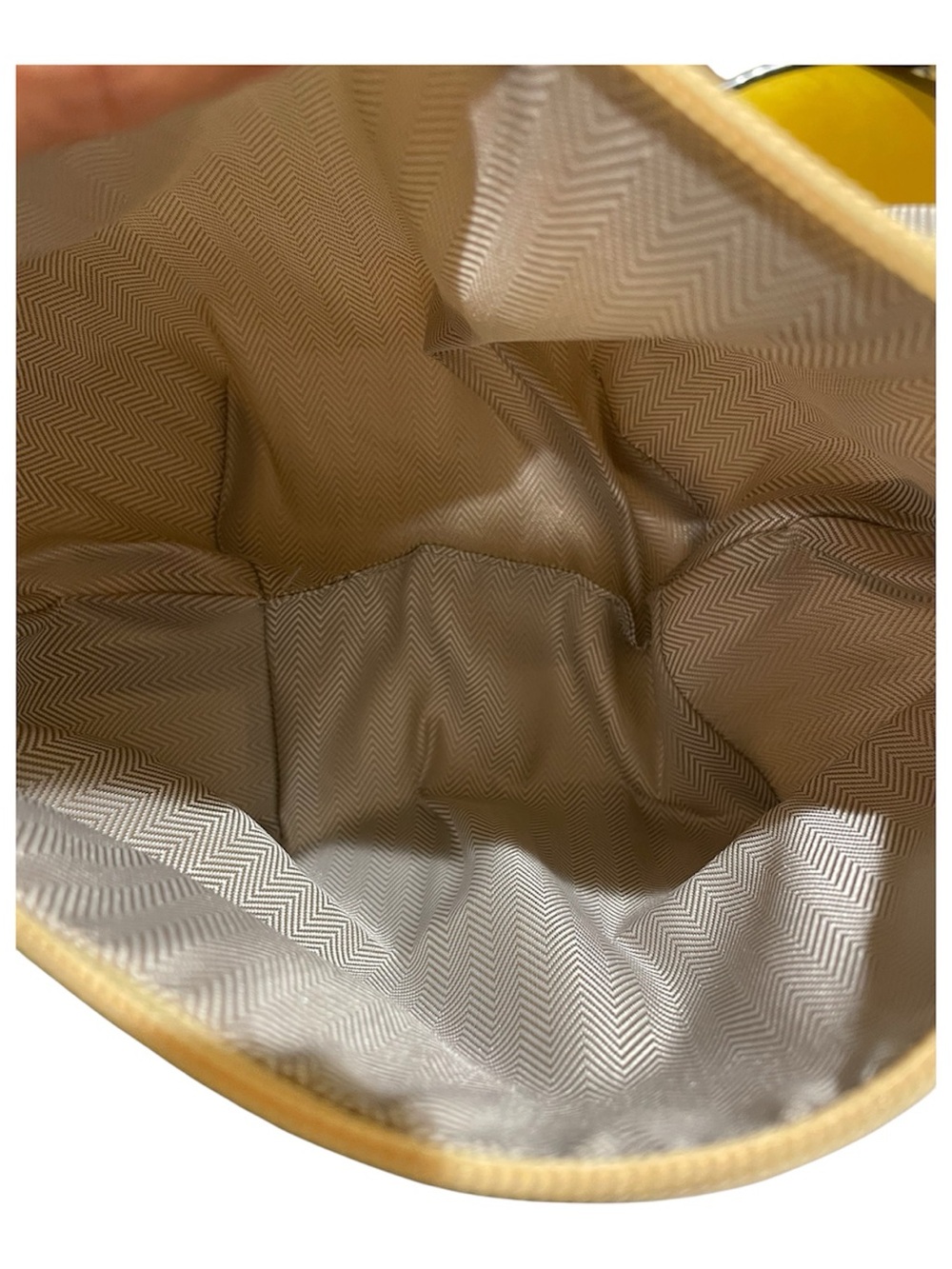 Kadynow Butter Yellow Bucket Tote Lock Bag Horse Charm Quiet Luxury NWOT - Picture 11 of 11